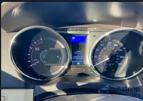 2015 Hyundai Sonata Hybrid z USA, uszkodzony, nr VIN KMHEC4A40FA128520